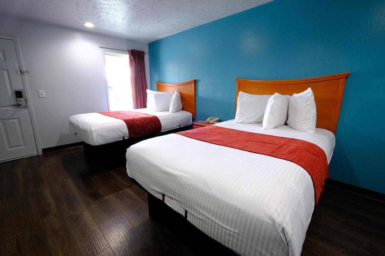 M Star Hotel Searcy Bagian luar foto